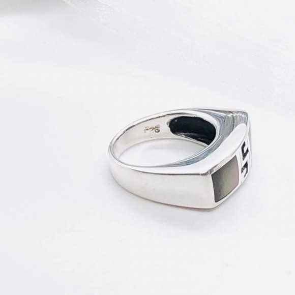 Sterling Silver MOP Shell Inlay Ring Size 6 - Picture 7 of 9
